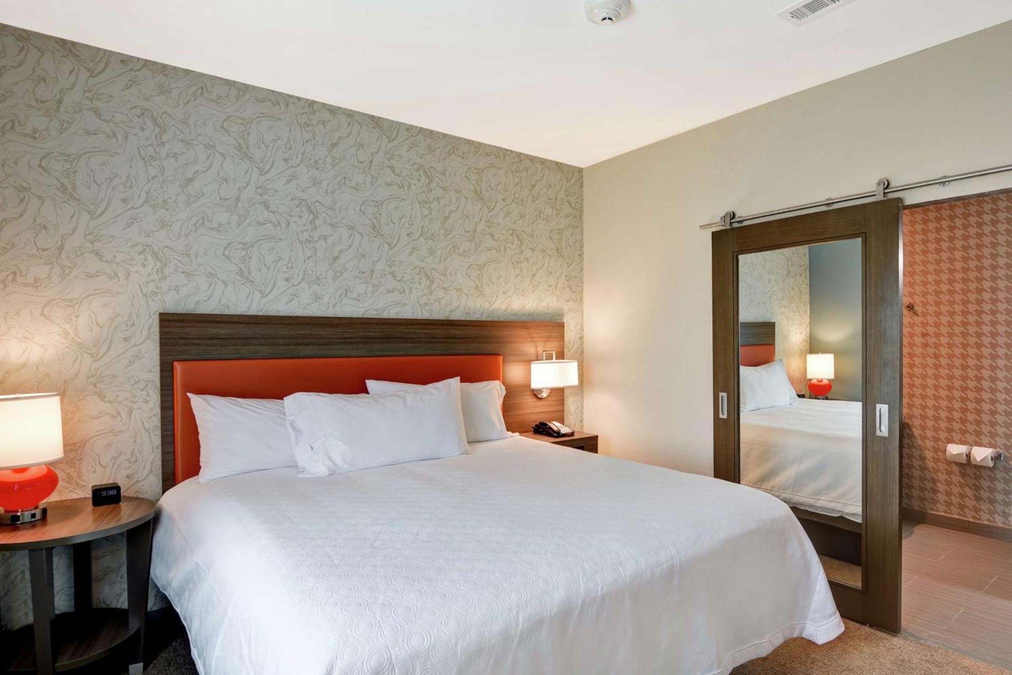 โฮม2 สวีท บาย ฮิลตัน ลา ปอร์ต Hotel เลอพอร์ต ภายนอก รูปภาพ
